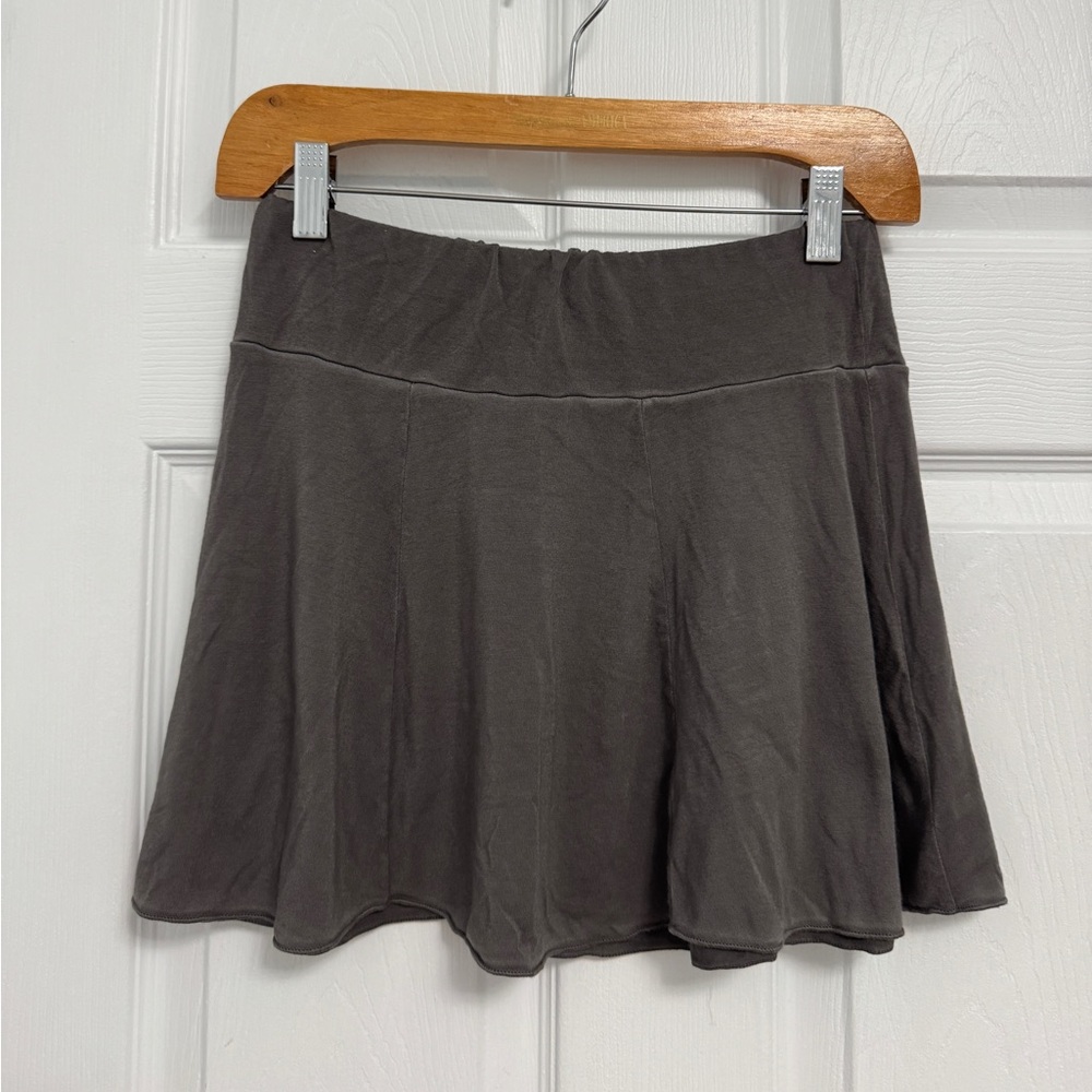 Brandy Melville Starla Mini Skirt in Grey